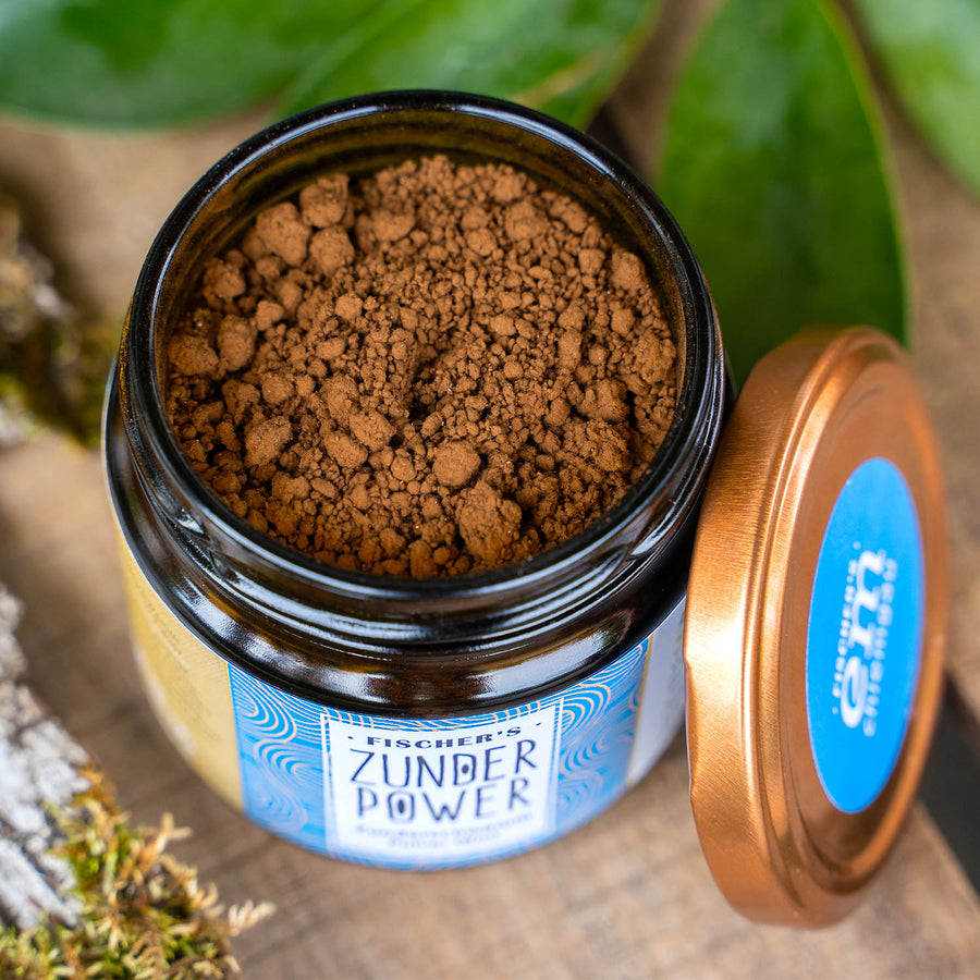 Fischer's Zunderpower - Zunderschwamm Pulver in Bioqualität. Im 20g Schraubglas - offen