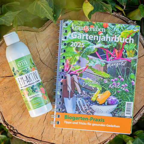 Set mit dem Kraut und Rüben Gartenjahrbuch und 200 ml EM-aktiv Pflanzenhilfstoff