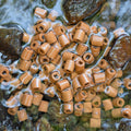Rote EM Keramikpipes binden Schadstoffe und steigern die Wasserqualität in Teichen und Aquarien