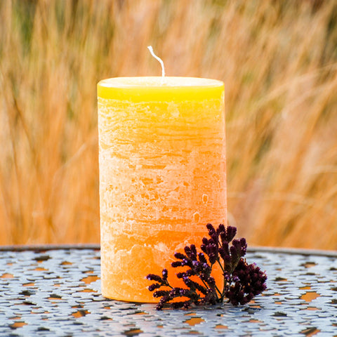 EM-Keramik Stumpen-Kerze mit EM-Keramikpulver gelb