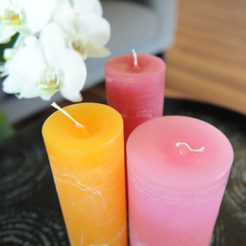 EM-Keramik-Kerze schlank optimiert mit EM-Keramikpulver in drei verschiedenen Farben