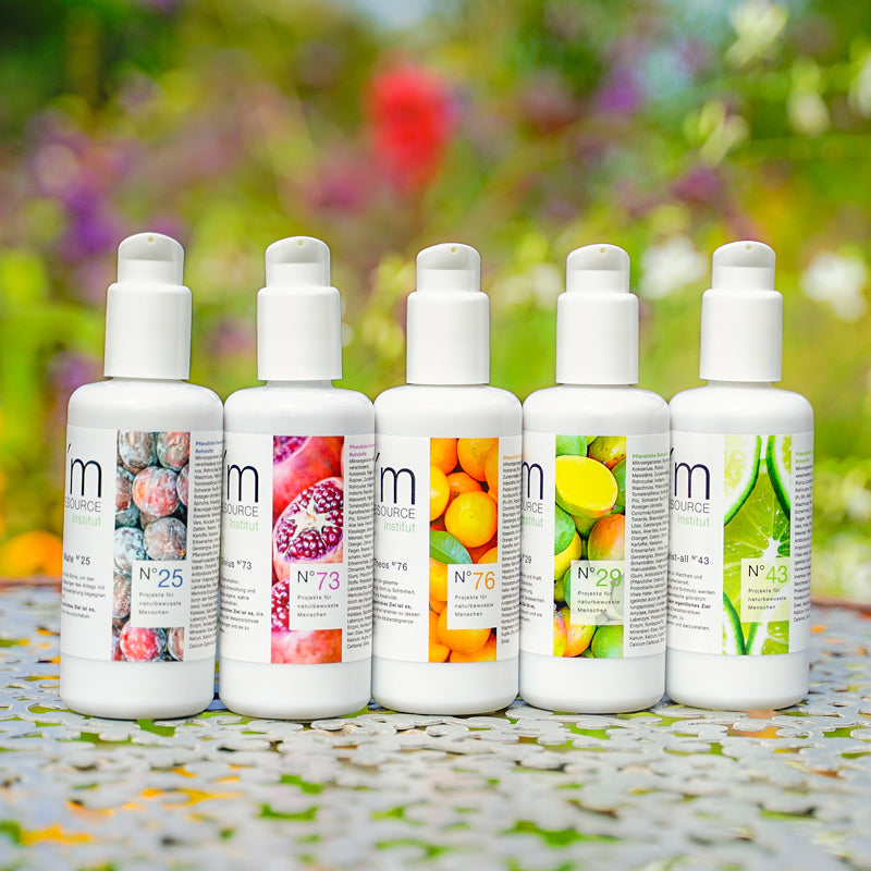 Im Resource Basic System Shampoos erhältlich in verschiedenen Sorten