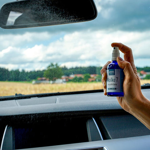 Wolke7 Spray Balance Spray im Auto verwenden